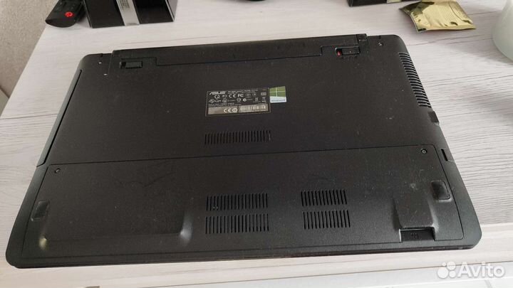 Продам ноутбук Asus X550V