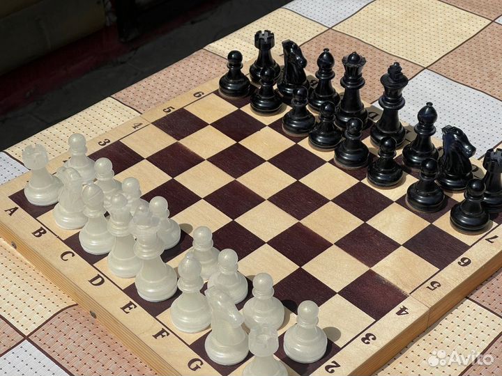 Шахматные фигуры