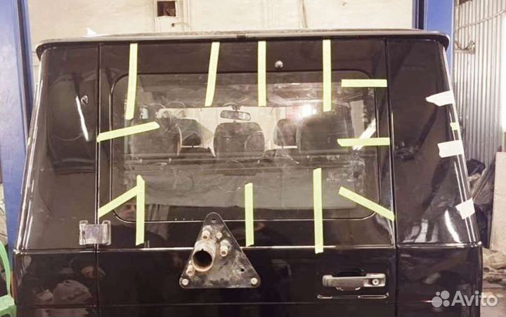 Лобовое стекло на Гелендваген под 2020 год