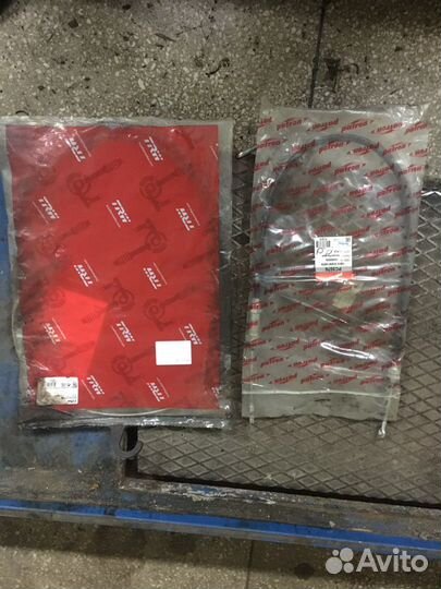 Трос ручника