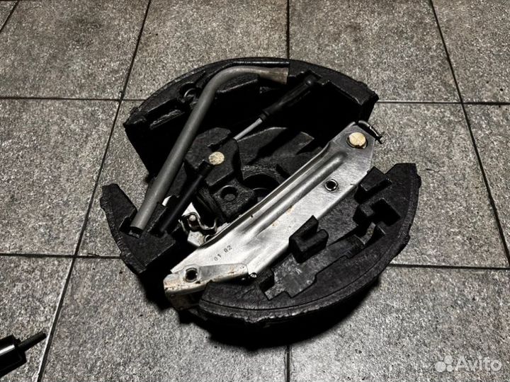 Набор инструментов Audi A6 С5 2.4BDV 2002