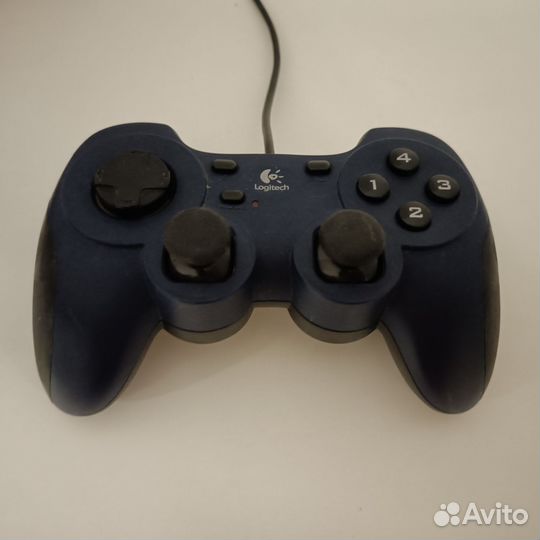 Геймпад Logitech Dual Action (проводной)