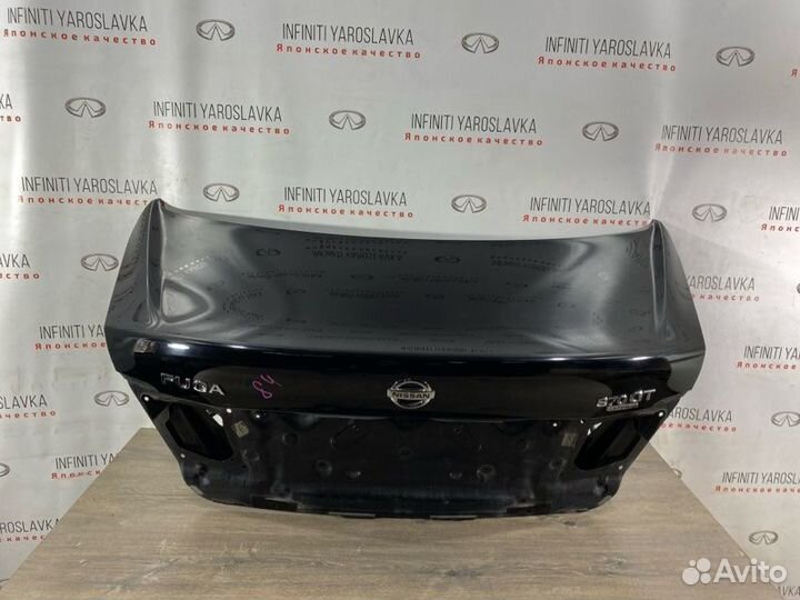 Крышка багажника Infiniti M37 M25 Q70 Y51 VQ37VHR