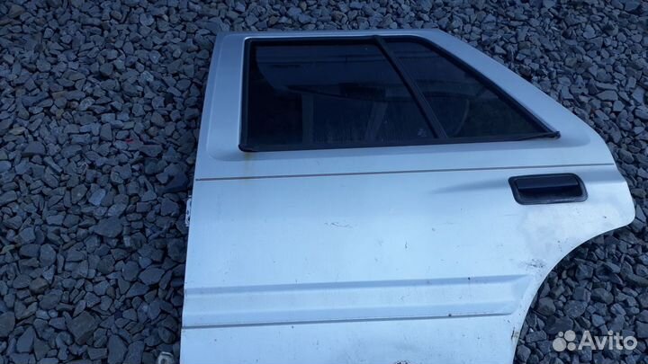 Дверь задняя левая Isuzu Rodeo, 93г