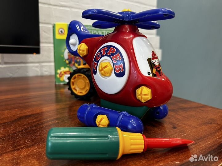 Игрушки для мальчика и новый конструктор