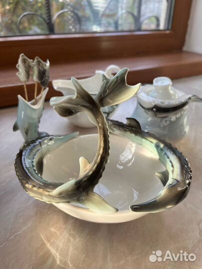 Фарфоровый сервиз