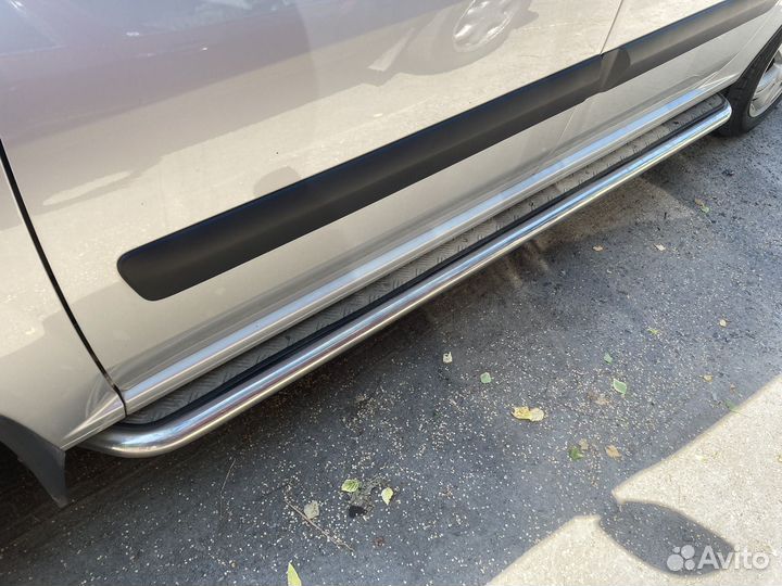 Хромированные пороги