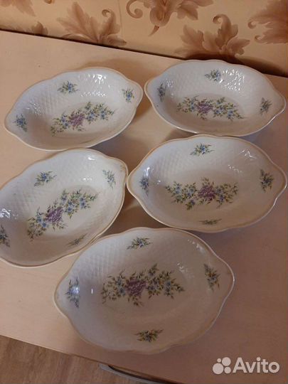 Посуда из фарфора,стекла,хрусталя