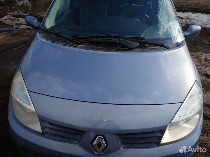 Капот Рено сценик2