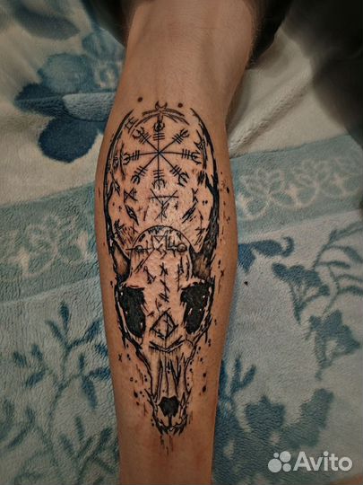 Модель для тату