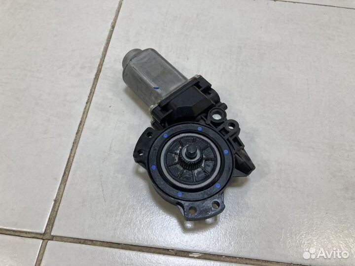 Моторчик стеклоподъемника Hyundai Elantra 4 HD 200