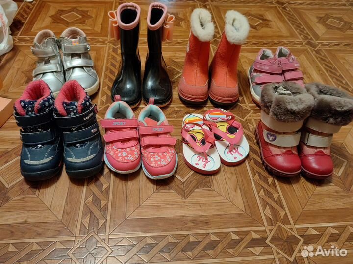 Обувь для девочки размер 22,25-30
