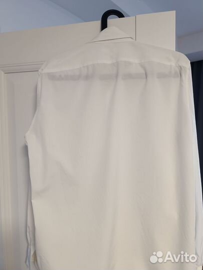 Рубашка белая мужская Uniqlo slim fit, размер М