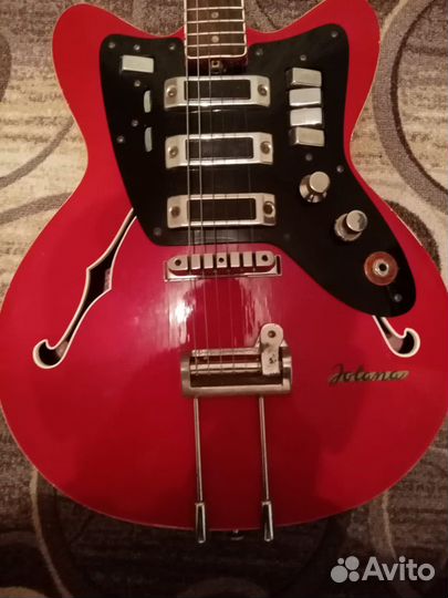 Гитара Jolana Tornado