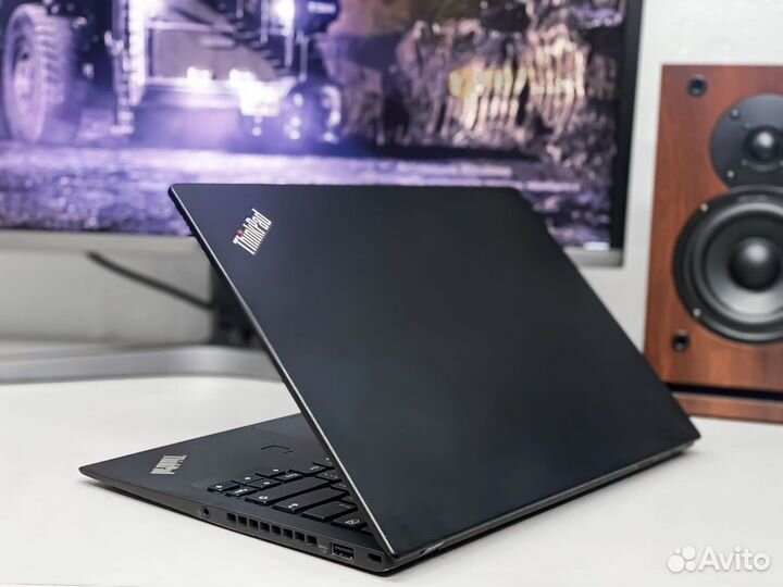 Lenovo X1 Carbon G5 i7 7600u QHD IPS 16/512 LTE