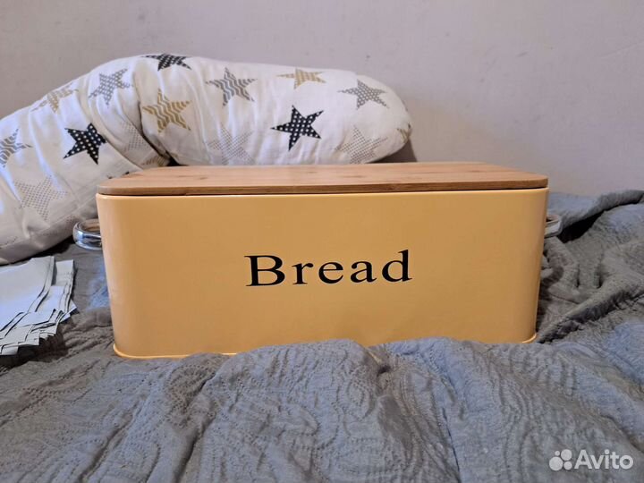 Хлебница металлическая