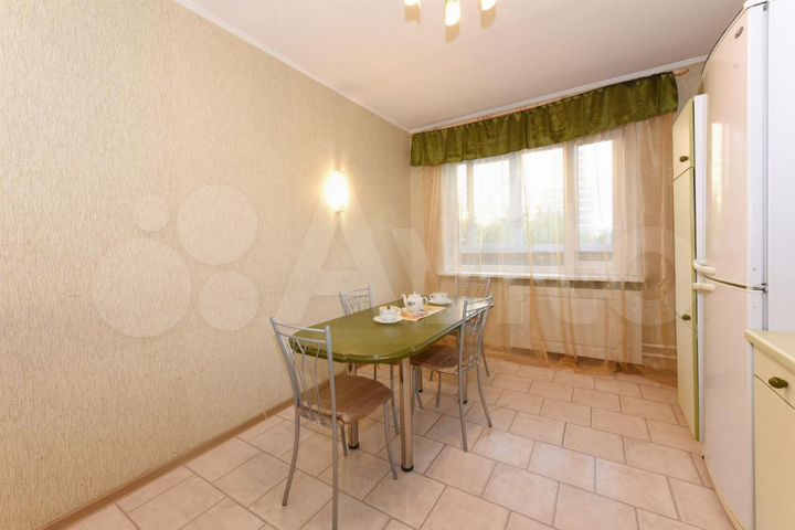 Комната 18 м² в 3-к., 3/16 эт.