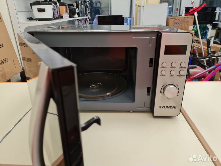 Микроволновая печь Hyundai HYM-D2071 (спр)