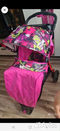 Прогулочная коляска