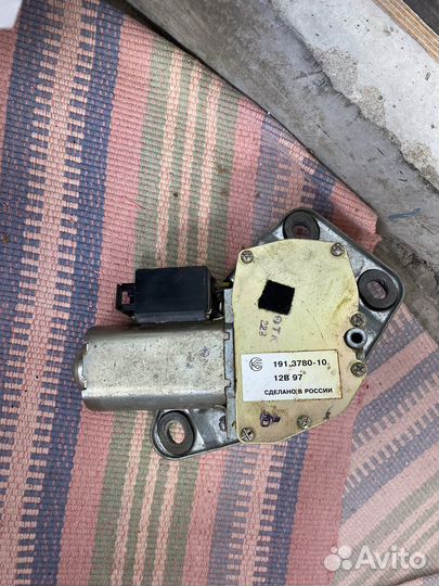 Моторчик стеклоочистителя задний Ваз