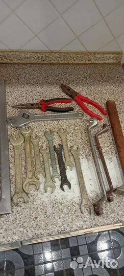 Сьемник автомобильны с ключами