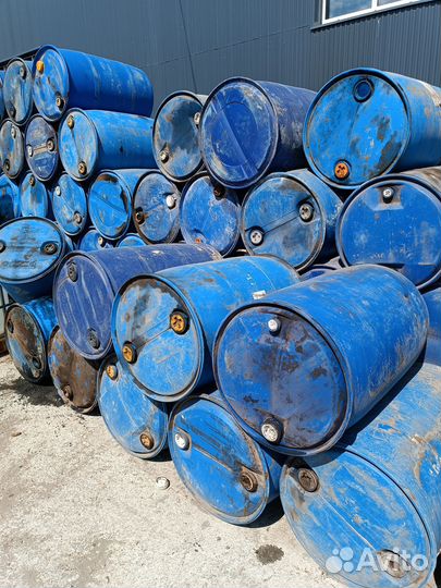 Бочка пластиковая 227 бу