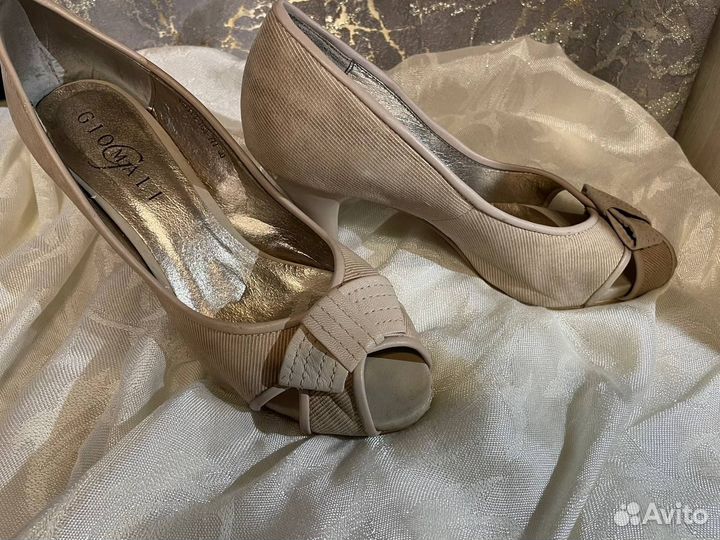 Туфли женские 40 размер