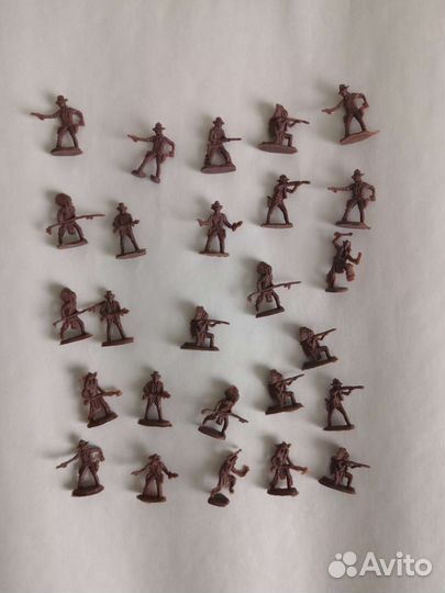 Модель солдатиков 2-3 см