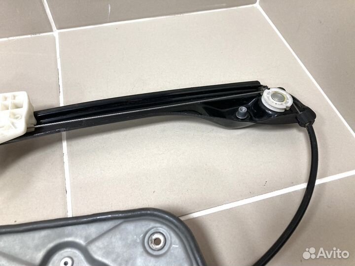 Механизм стеклоподъемника задний лев Skoda Fabia