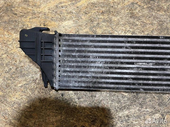 Интеркулер BMW X5 E53 рест. 2004 17517791231