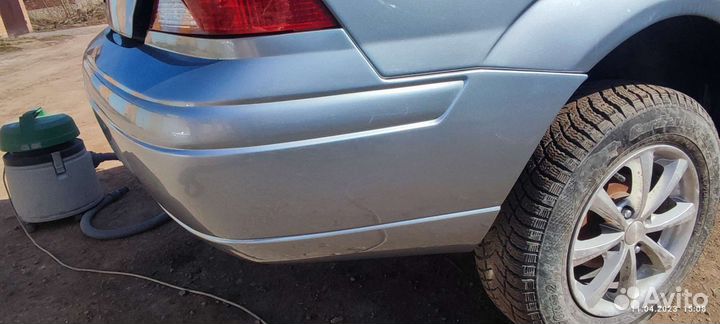 Бампер задний на ford focus 1