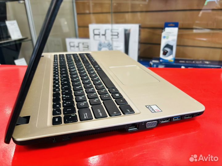 Ноутбук Asus X540YA