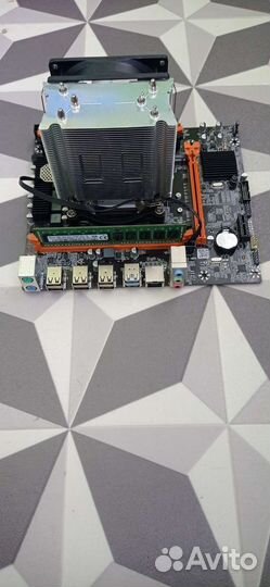 Комплект LGA2011 xeon 2650V3+16GB DDR4