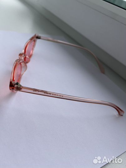 Солнцезащитные очки