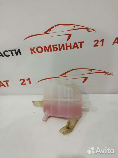 Бачок омывателя Лада Калина 1
