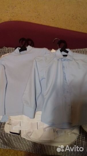 Для мальчика рубашки, водолазки,брюки 7-8 лет