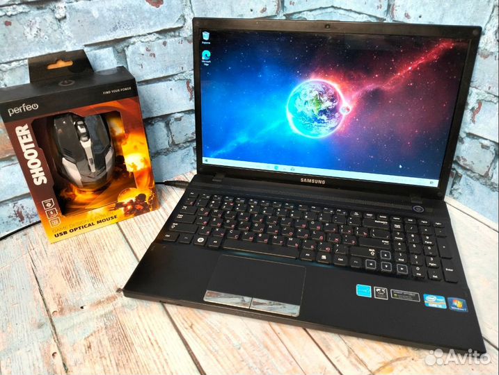 Мощный Samsung на i5-2430m/ GT 520MX/ RAM 8/ SSD