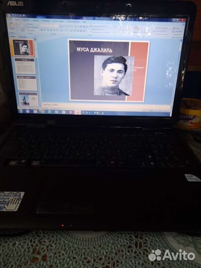 Ноутбук asus