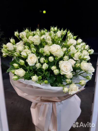 Кустовые розы.розы с доставкой. Букет