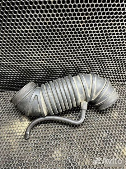 Гофра воздушного фильтра Mitsubishi Lancer 6 4G92