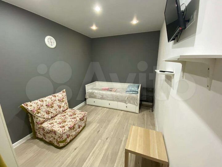 Комната 20 м² в 5-к., 2/2 эт.