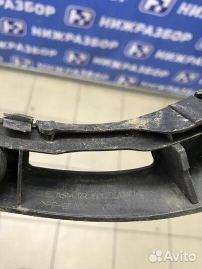 Направляющая бампера задняя правая Chevrolet Cruze