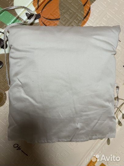 Подушки на завязка в кроватку