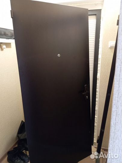 Дверь входная бу