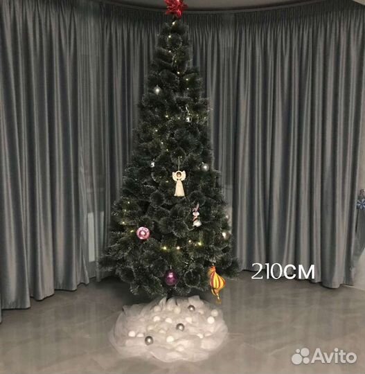 Елка искусственная заснеженная