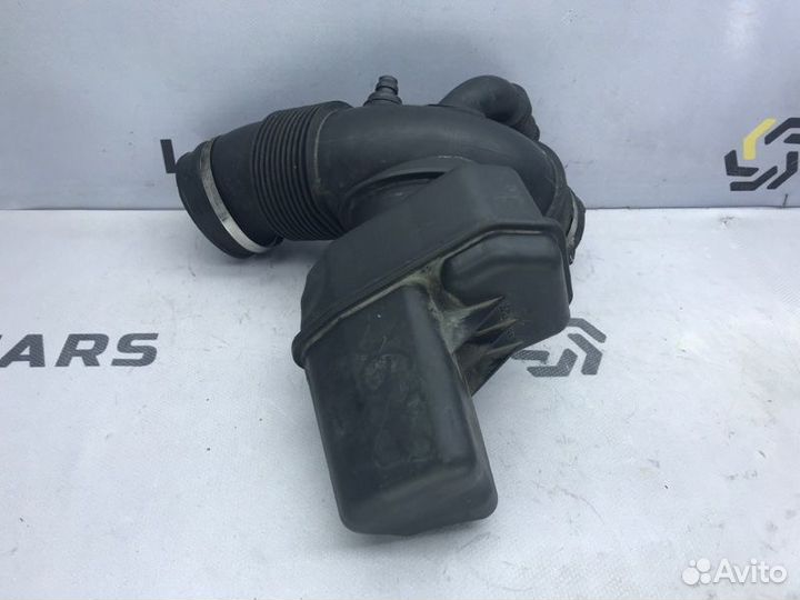 Резонатор воздушного фильтра Bmw 5 E60 306D2 3.0D