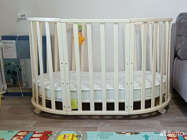 Кроватка детская овальная круглая