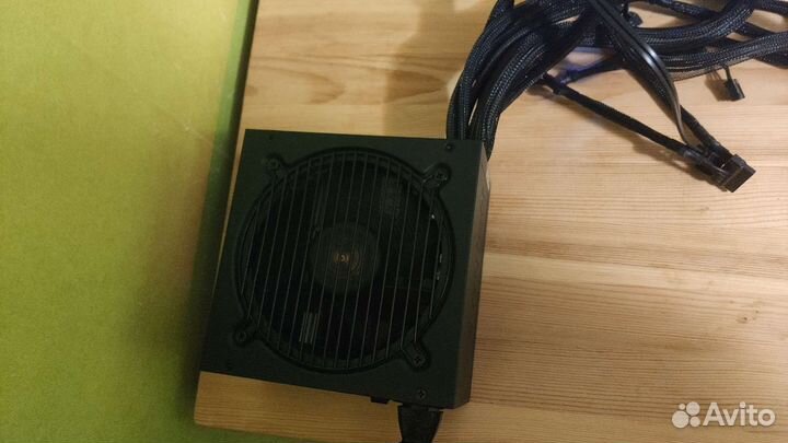 X570 pro, ryzen 3700x, ddr4 16gb, 3060ti