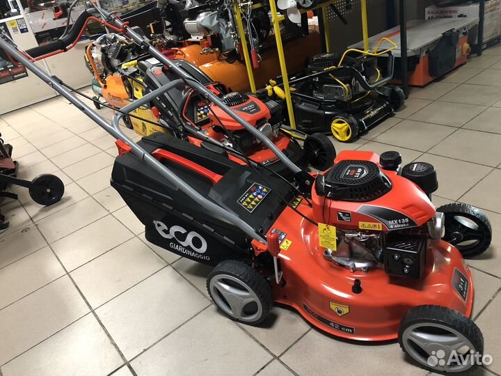 Бензиновая самоходная газонокосилка ECO LG-434