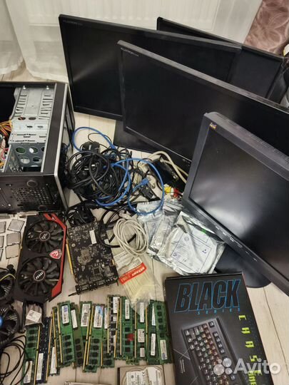 Компьютерные комплектующие одним лотом
